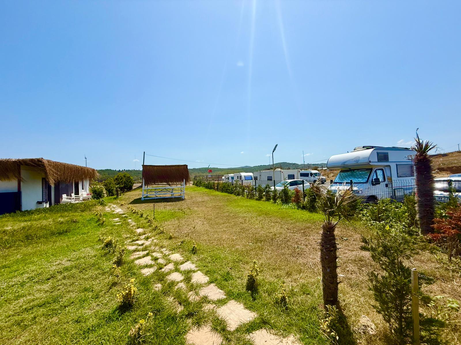 Karavan & Çadır & Otopark